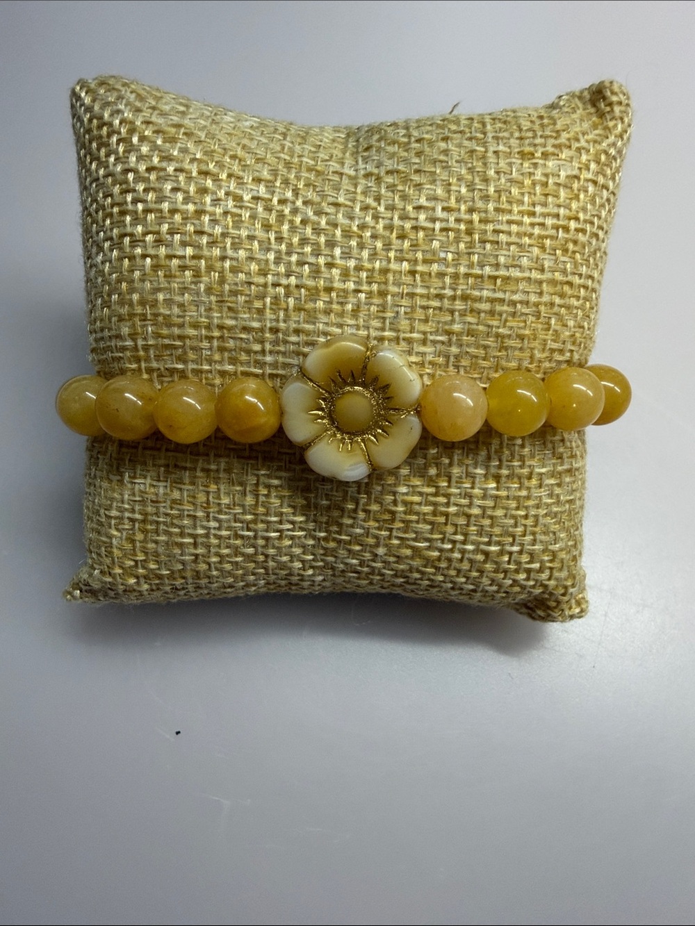Agate Yellow Beaded Flower Stretch Bracelet